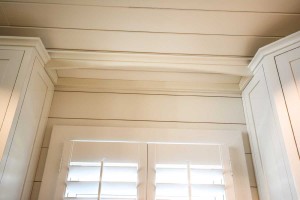 custom arched valance - Simmons Custom Cabinetry & Millwork Inc.